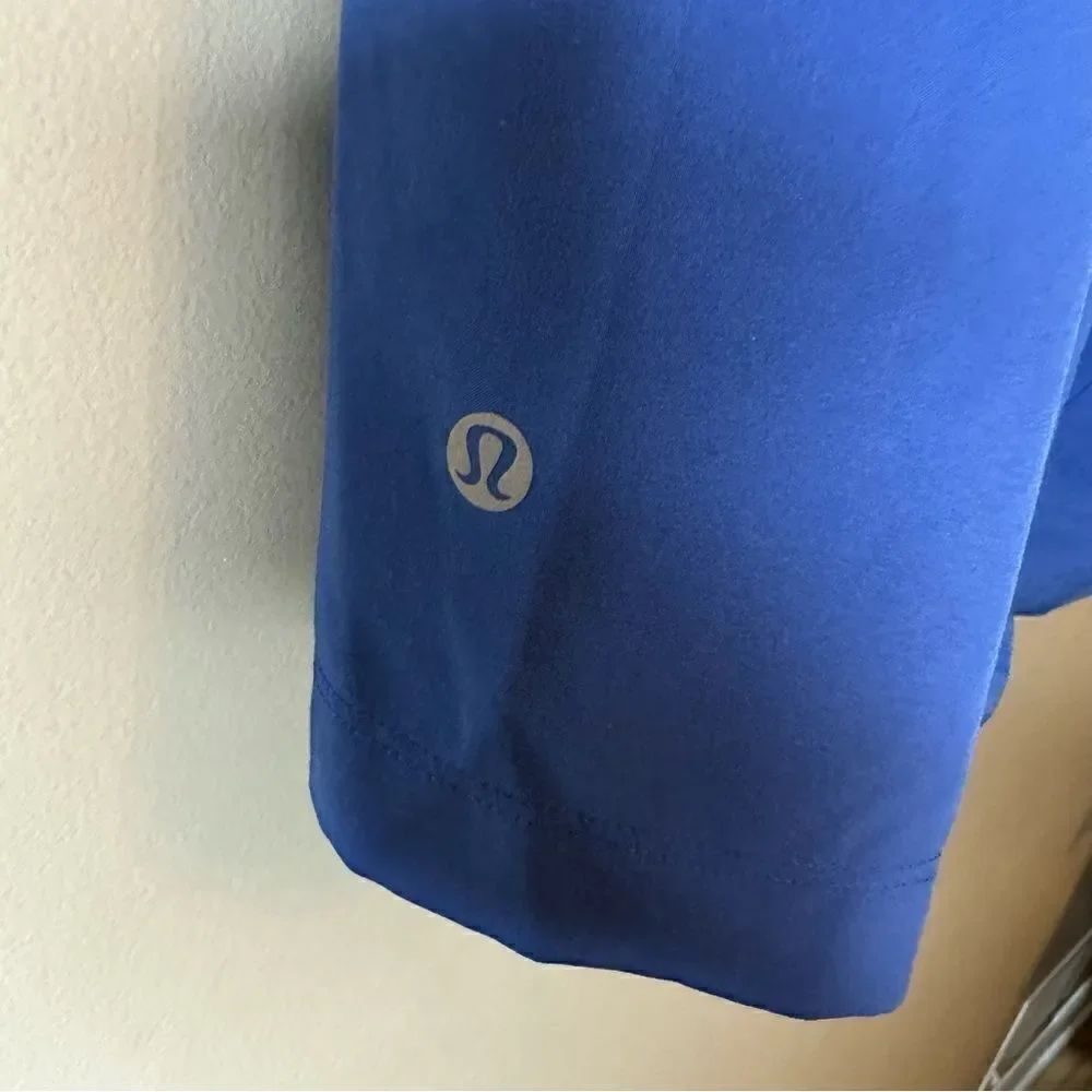 Lululemon | Core Shorts 11” - Picture 7 of 7